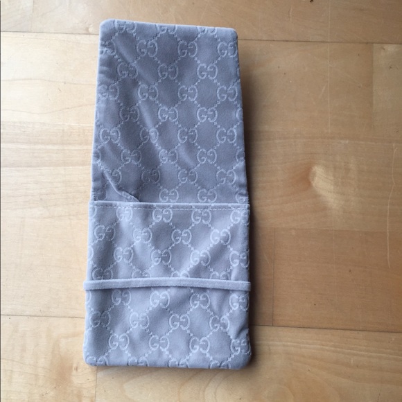 Gucci jewelry watch box with poncho/double pockets - Picture 2 of 3